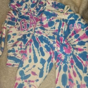 Gap tie dye baby set